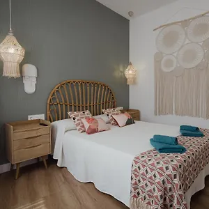 https://apartamentos-la-pardela-i.in-canary-islands.com